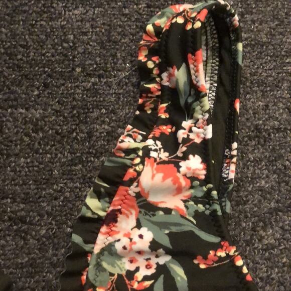 Mossimo Brand Women's Medium Green & Pink Floral Ruffle Bralette Style Swim Top - Picture 3 of 6